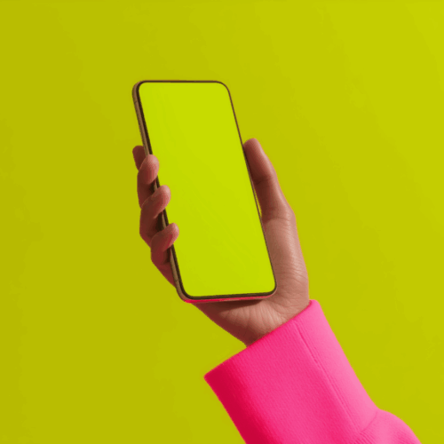 alinaeri_a_close_up_professional_photo_of_a_hand_holding_the_iP_bfaeb8ba-b347-4dae-b0ac-f10a488f012c